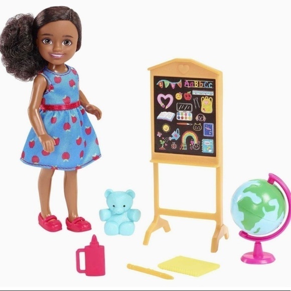 NWT-BARBIE PEDIATRICIAN & CHELSEA CAN DO - Picture 11 of 12